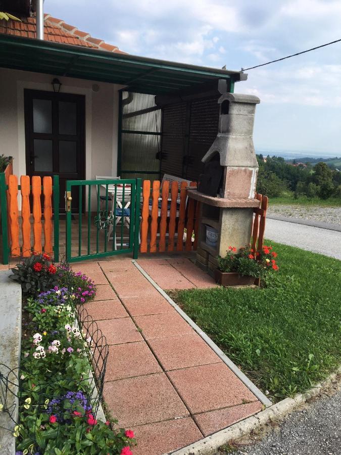 Holiday Home Maderka Strigova Esterno foto