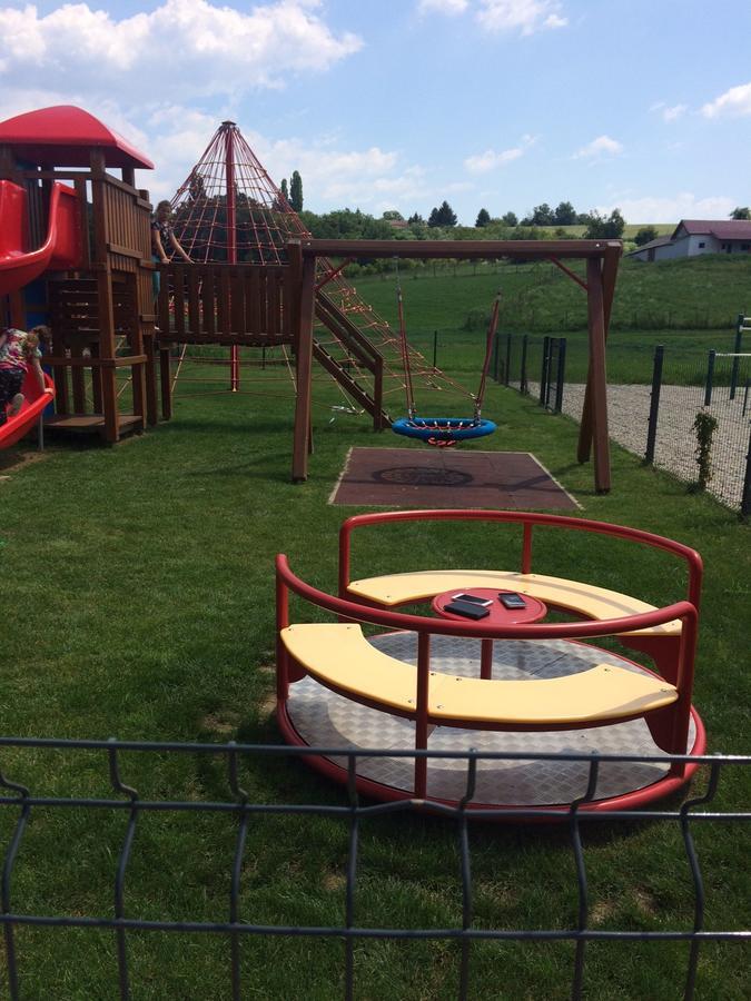 Holiday Home Maderka Strigova Esterno foto